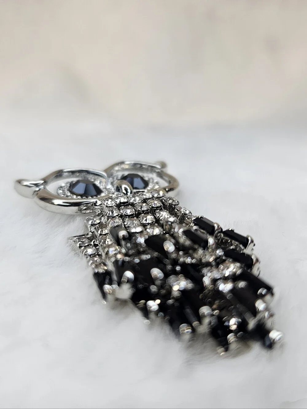 Vintage Style Rhinestone Owl Brooch